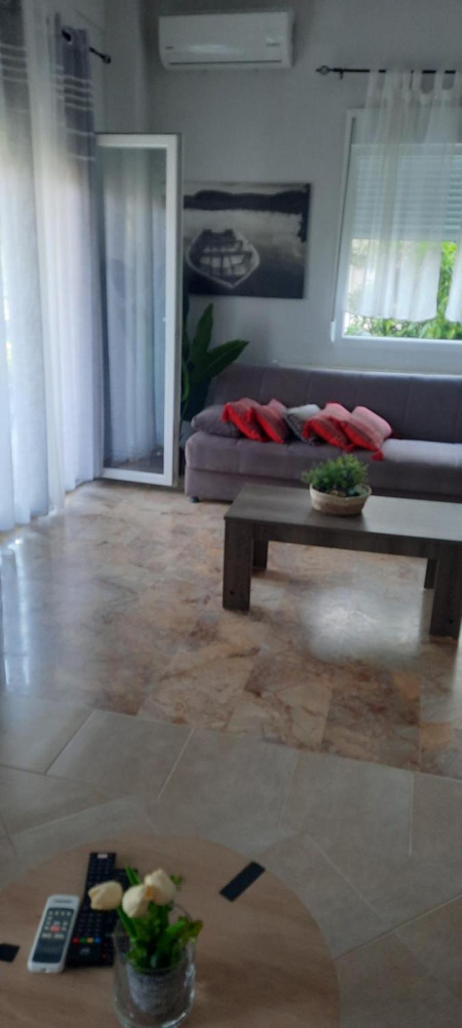 Seaside Family Apartment In Paralia Dionisiou Exterior foto